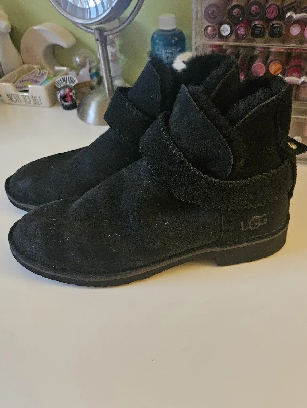 UGG new mckay
